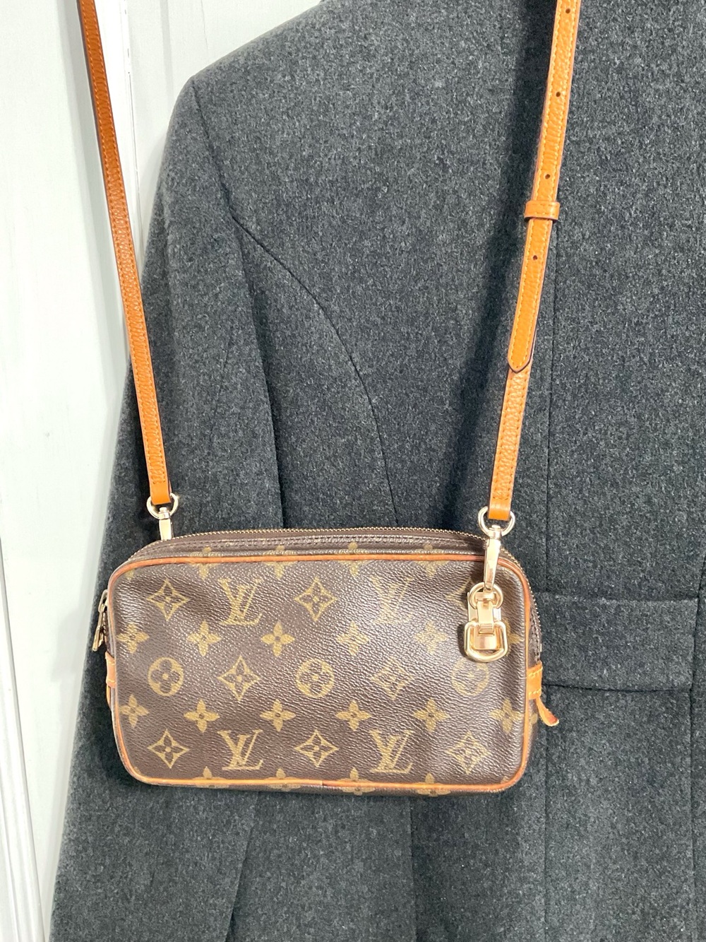 ✅LV POCHETTE BANDOLIER CROSSBODY BAG LOUIS VUITTON AUTHENTIC